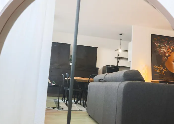 Le 7eme Art, Hyper Centre Apartament *